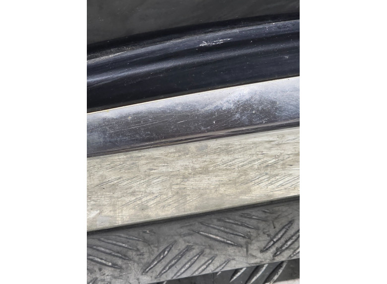 Молдинг двери задней правой к Toyota Land Cruiser, 2012г.