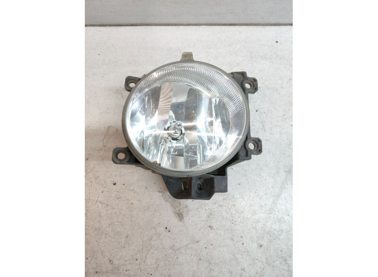 Фара противотуманная правая к Toyota Land Cruiser, 2012г.