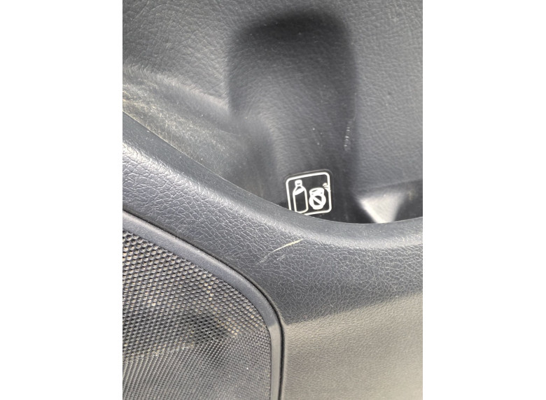 Обшивка двери задней правой (дверная карта) к Toyota Land Cruiser, 2012г.