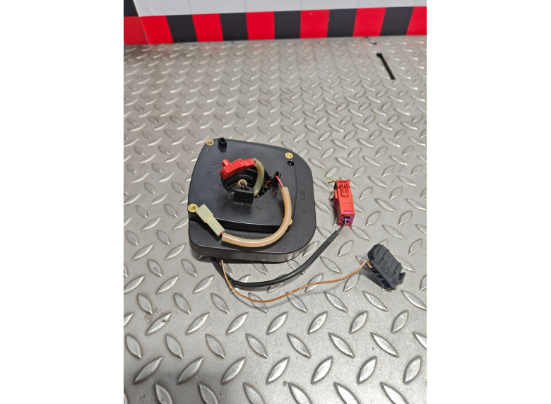 Шлейф руля к Audi A4, 1996г.