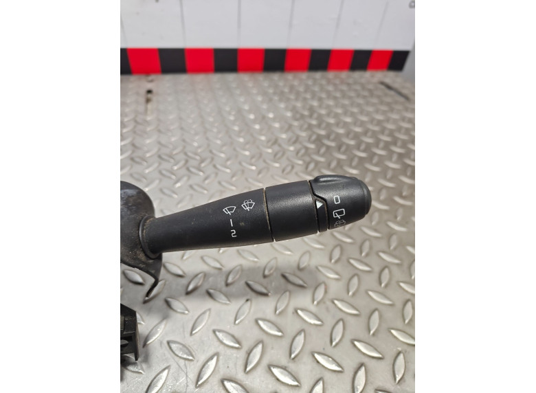 Переключатель подрулевой (стрекоза) к Renault Sandero, 2011г.