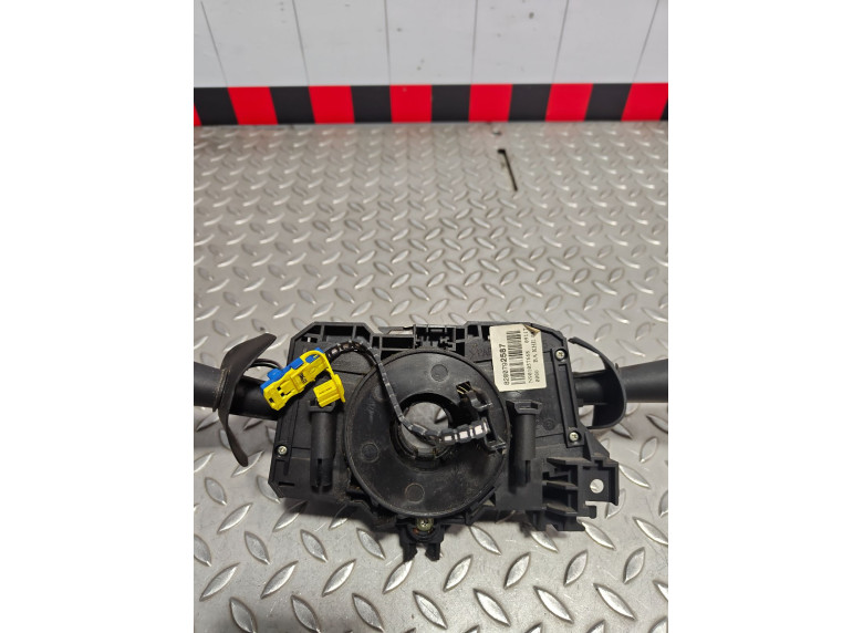 Переключатель подрулевой (стрекоза) к Renault Logan, 2007г.