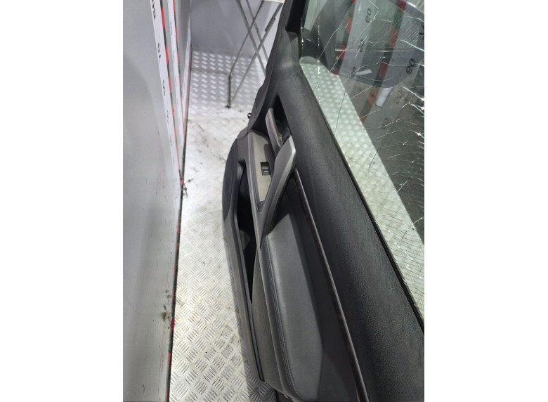 Стеклоподъемник электрический передний правый к Toyota Land Cruiser, 2012г.