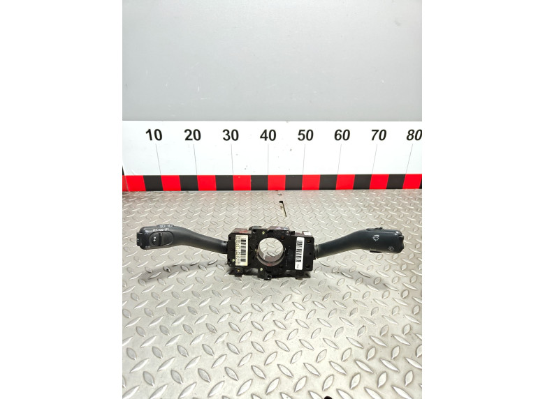 Переключатель подрулевой (стрекоза) к Audi A6, 2002г.