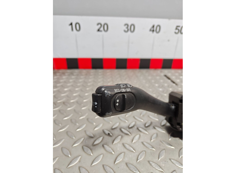 Переключатель подрулевой (стрекоза) к Audi A6, 2002г.