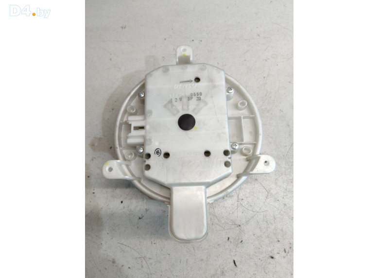 Моторчик печки к Toyota LandCruiser 2012 г.