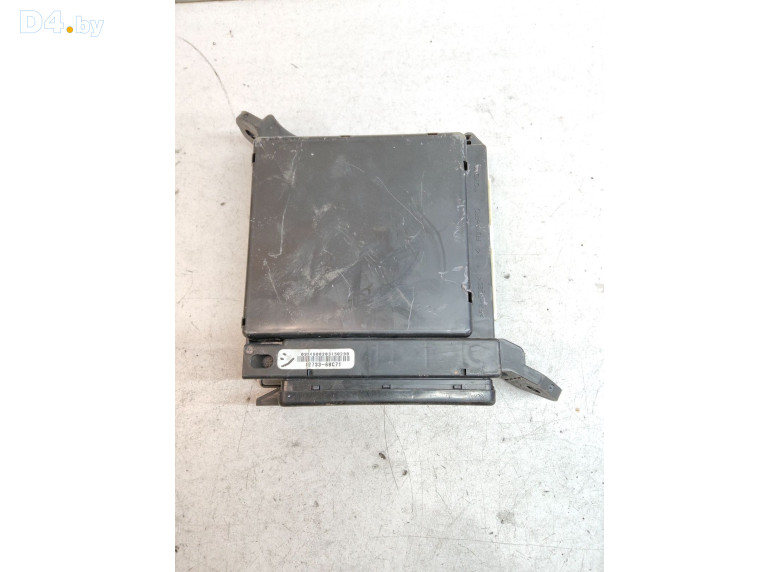 Блок предохранителей к Toyota LandCruiser 2012 г.