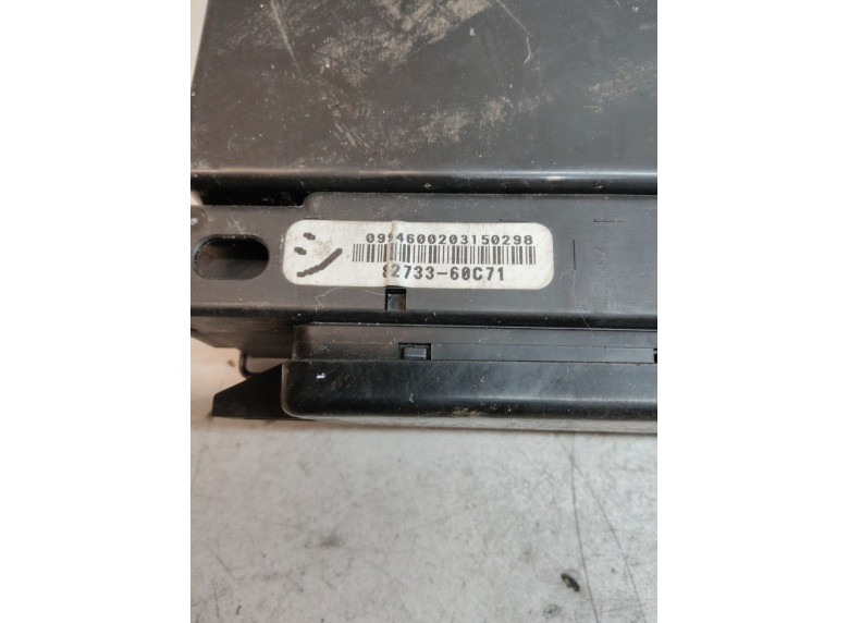 Блок предохранителей к Toyota Land Cruiser, 2012г.