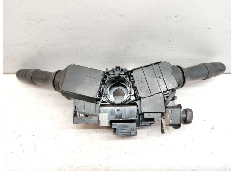 Переключатель подрулевой (стрекоза) к Toyota Land Cruiser, 2012г.
