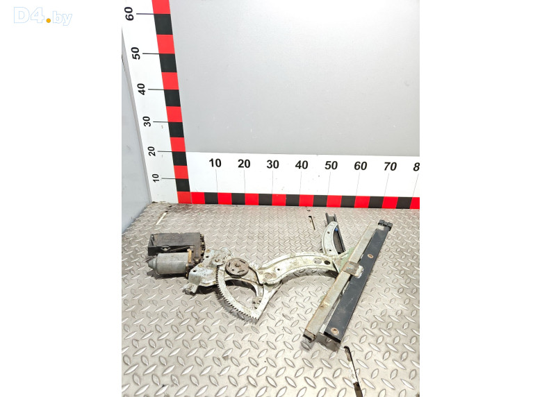 Стеклоподъемник электрический передний левый к Volkswagen Passat 1995 г.