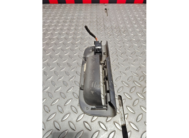 Ручка внутренняя передняя правая к Volkswagen Sharan, 2003г.