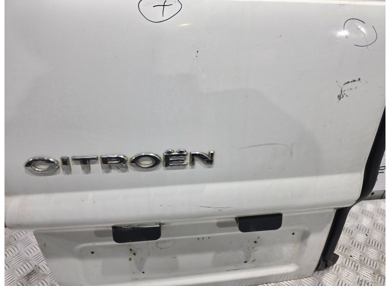 Дверь задняя распашная левая к Citroen Jumpy, 2010г.