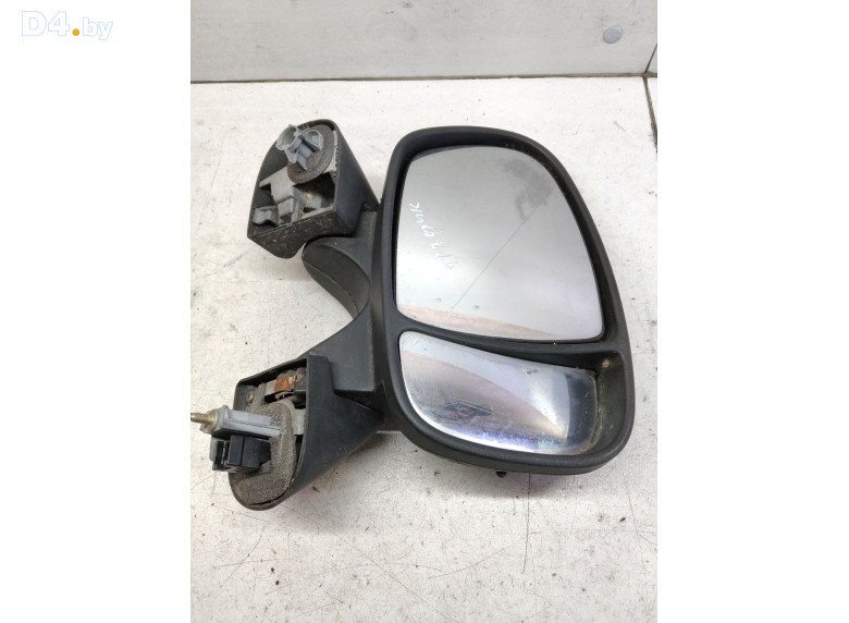 Зеркало наружное правое к Renault Trafic 2008 г.