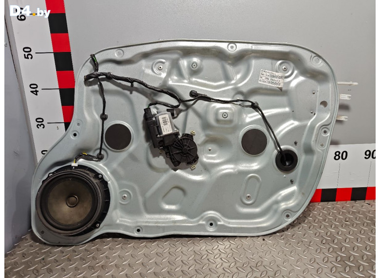 Стеклоподъемник электрический передний правый к Kia Ceed 2010 г.