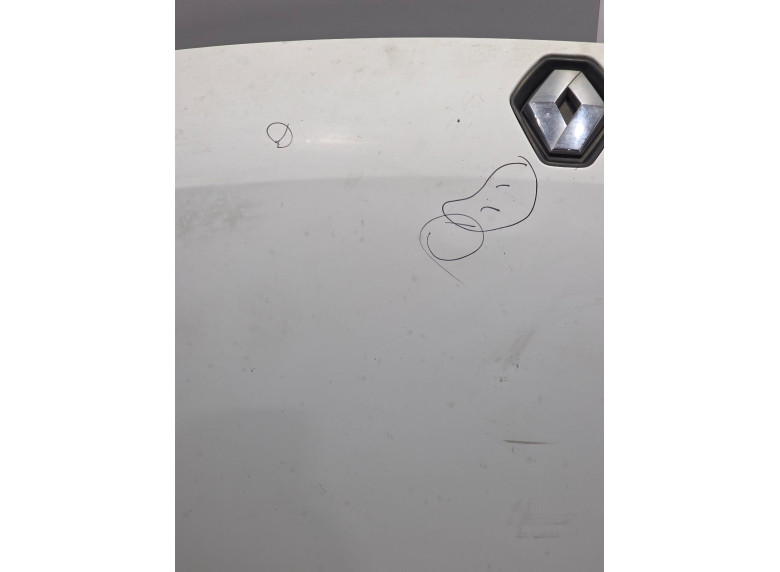 Капот к Renault Master, 2012г.