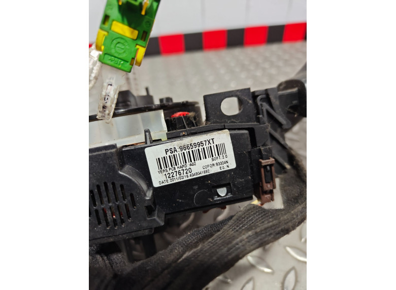 Переключатель подрулевой (стрекоза) к Citroen C8, 2010г.
