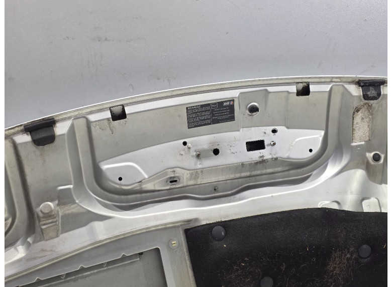 Капот к Renault Trafic, 2004г.