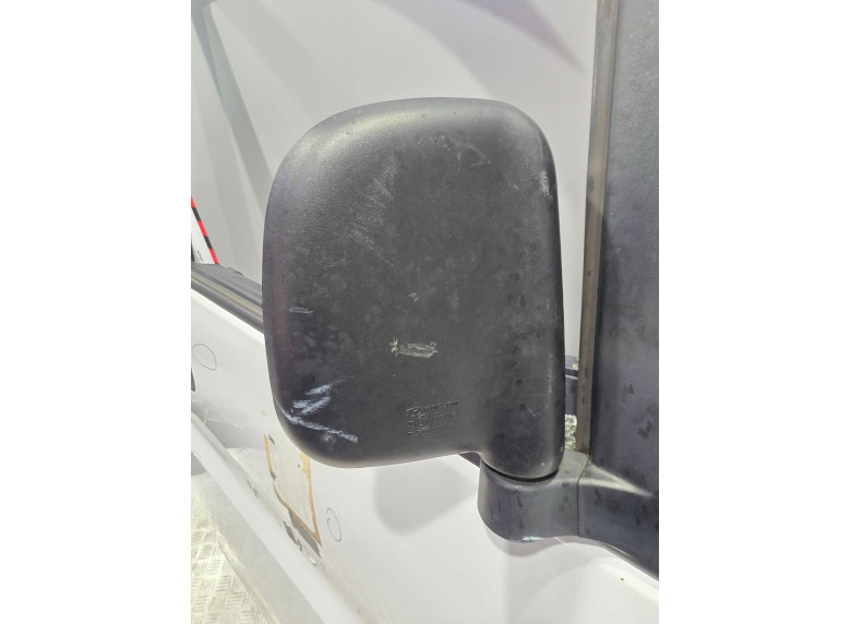 Зеркало наружное правое к Hyundai H1, 2000г.