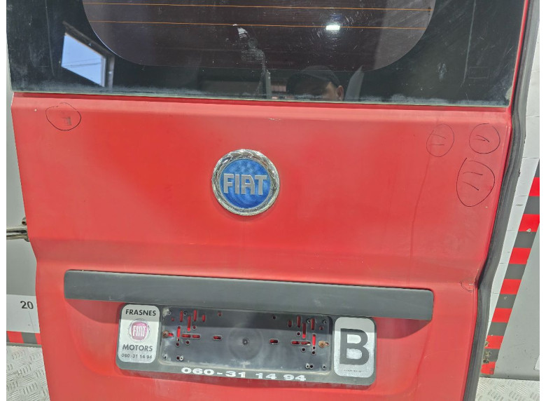 Дверь задняя распашная левая к Peugeot Boxer, 2008г.