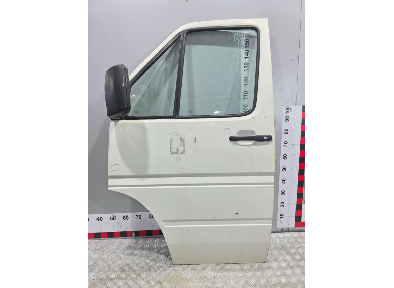 Дверь передняя левая к Volkswagen LT, 2001г.