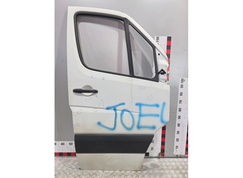 Дверь передняя правая к Mercedes Sprinter, 2006г.