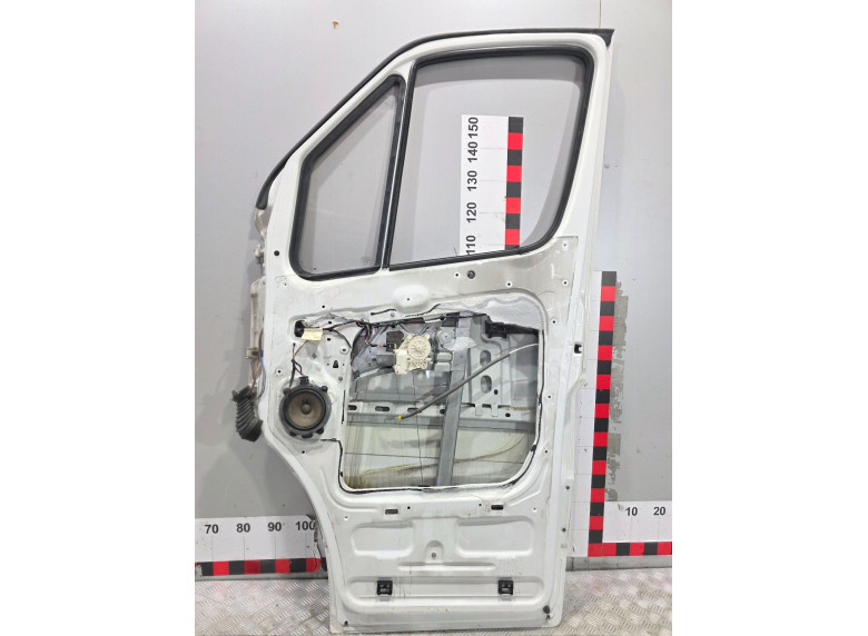 Дверь передняя правая к Mercedes Sprinter, 2006г.