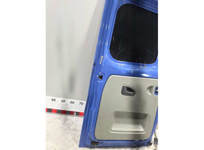 Дверь задняя распашная левая к Renault Trafic, 2004г.