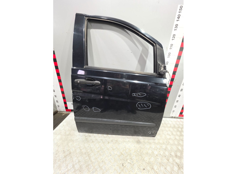 Ручка наружная передняя правая к Mercedes Vito W639, 2005г.