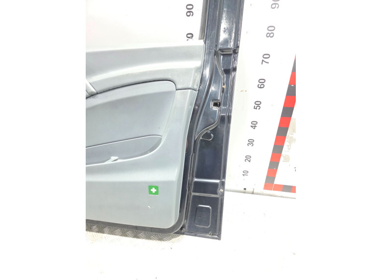 Дверь передняя правая к Mercedes Vito W639, 2005г.