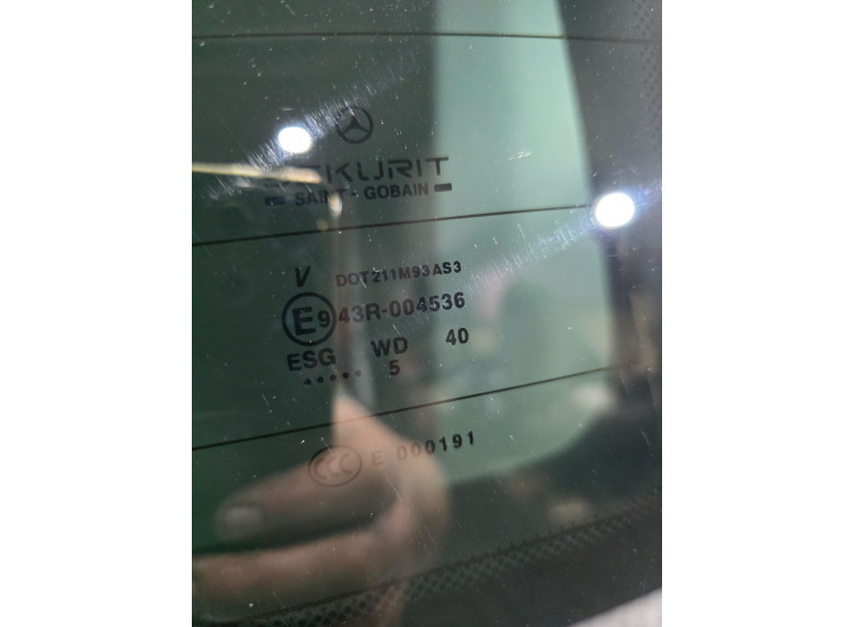 Стекло двери задней правой к Mercedes Vito W639, 2005г.