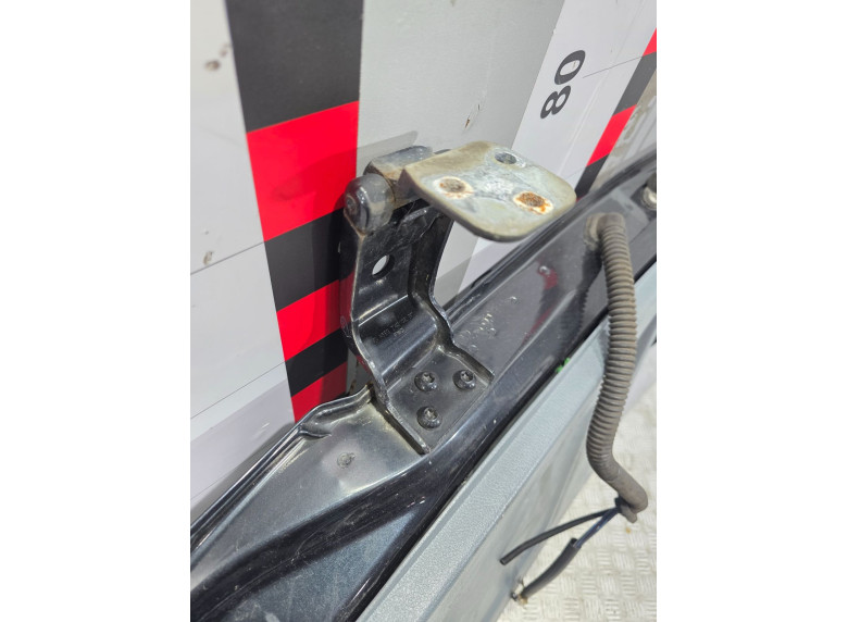 Петля двери задней правой к Mercedes Vito W639, 2005г.