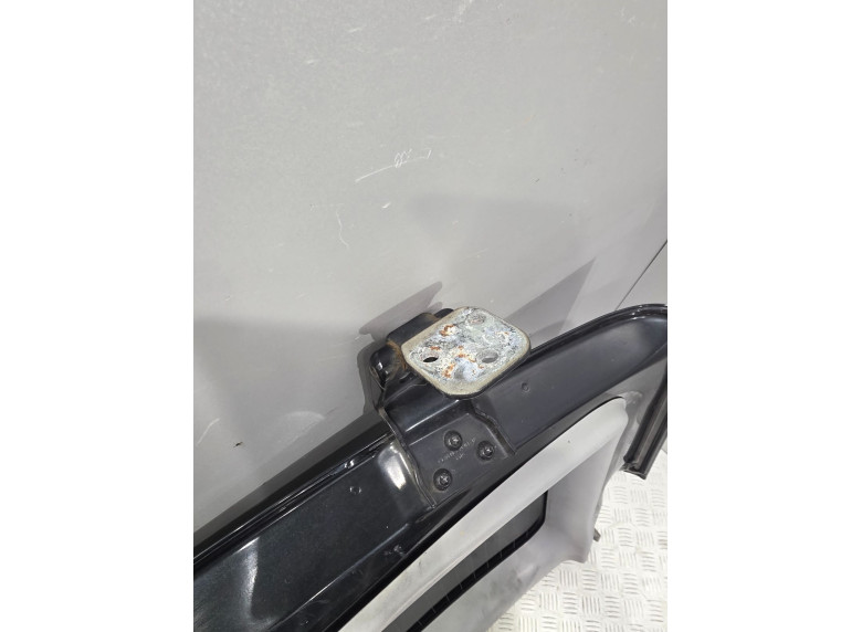 Петля двери задней правой к Mercedes Vito W639, 2005г.