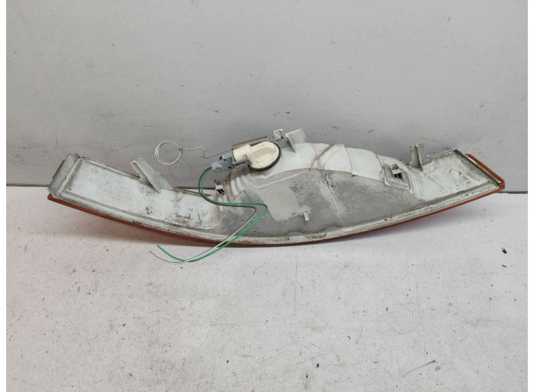 Поворотник левый к Renault Master, 2006г.