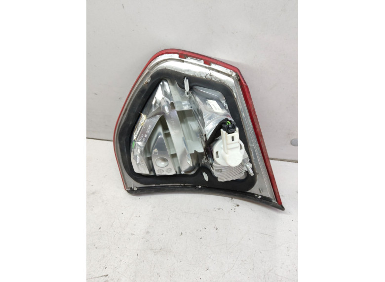 Фонарь крышки багажника левый к Citroen C4 Picasso, 2009г.