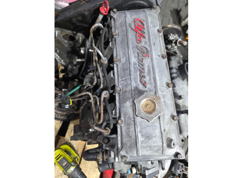 Кронштейн полуоси к Alfa Romeo 146, 1996г.