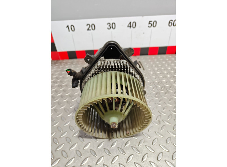 Моторчик печки к Citroen Evasion, 1999г.