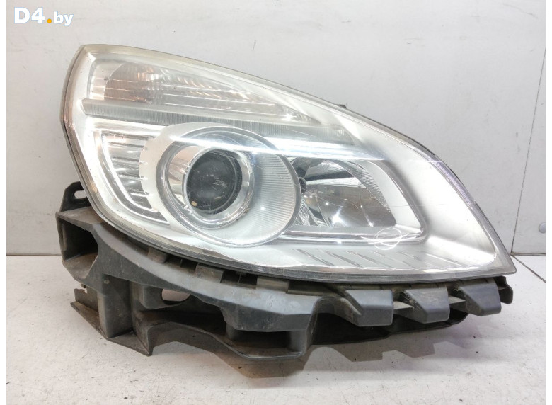 Фара правая к Renault Scenic 2008 г.