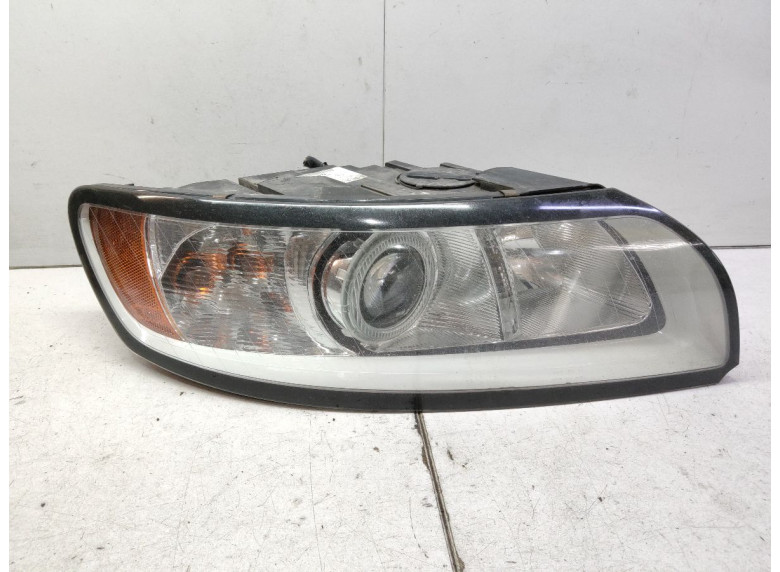 Фара правая к Volvo S40, 2010г.