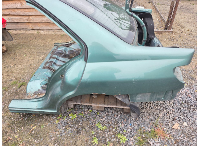 Четверть задняя левая к Peugeot 406, 1998г.