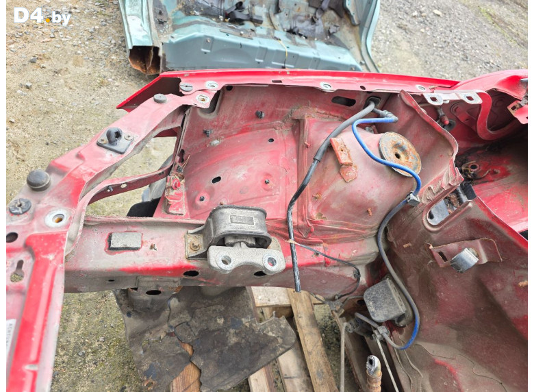 Четверть передняя правая к Opel Corsa 2004 г.