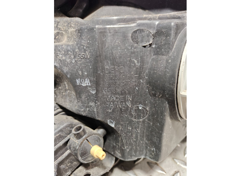 Фара правая к Kia Ceed, 2008г.