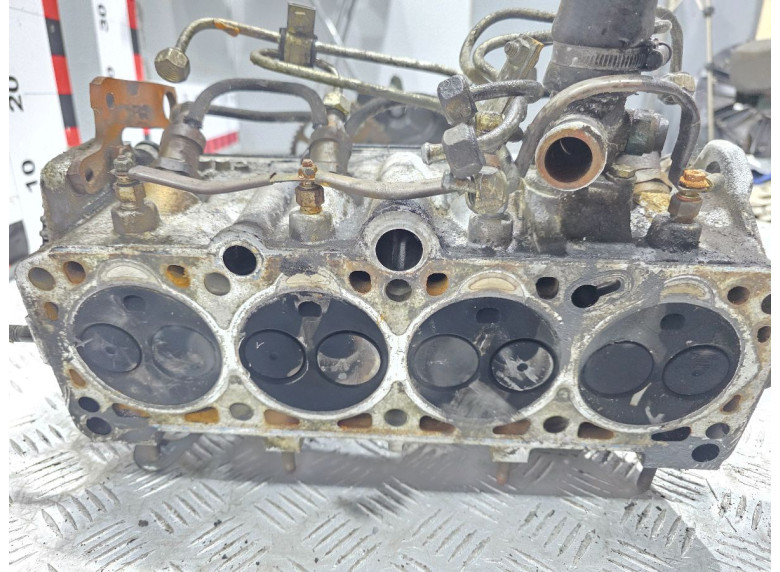 Головка блока цилиндров к Audi 80, 1990г.