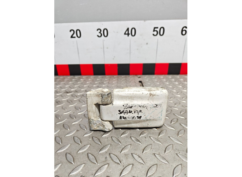 Петля двери задней правой к Citroen Jumpy, 2001г.