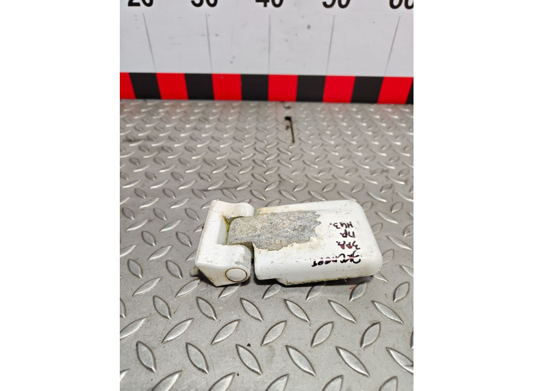 Петля двери задней правой к Citroen Jumpy, 2000г.