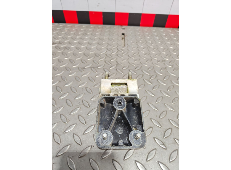 Петля двери задней правой к Citroen Jumpy, 2000г.