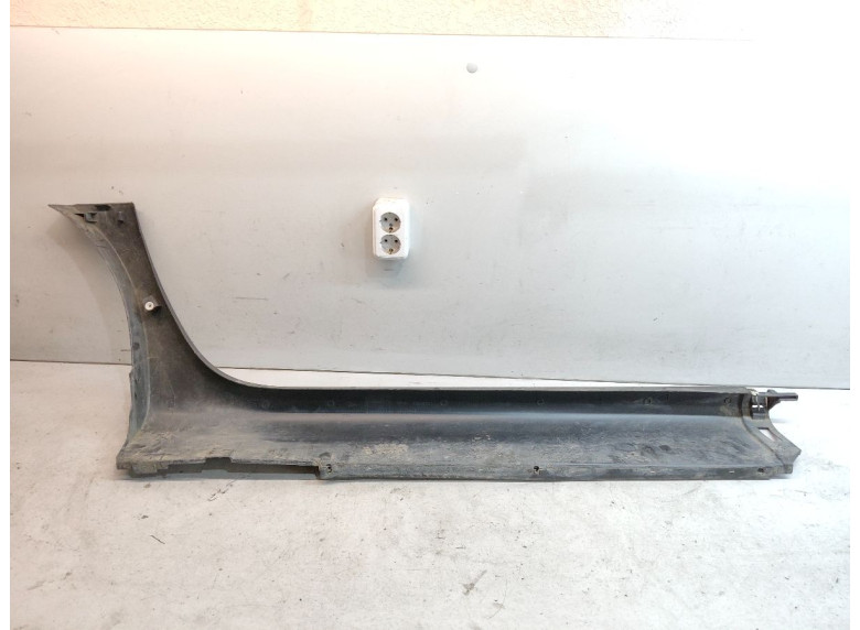 Накладка на порог к Renault Scenic RX4, 2002г.