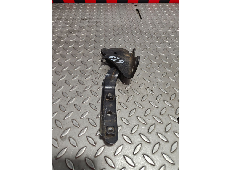 Петля капота правая к Mercedes Vito W639, 2007г.