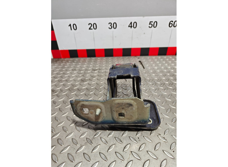 Петля двери задней правой к Citroen Jumpy, 2008г.