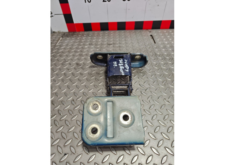 Петля двери задней правой к Peugeot Expert, 2008г.