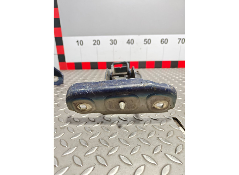 Петля двери задней левой к Citroen Jumpy, 2008г.